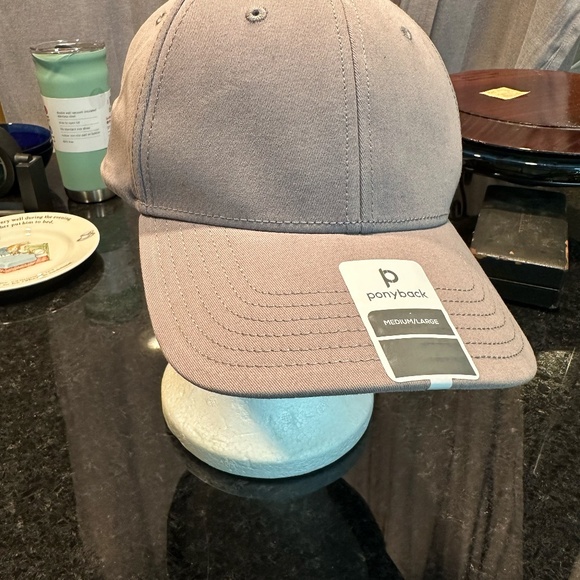 PONYBACK LIGHT GRAY HAT Size  Med/ Large - Picture 3 of 11